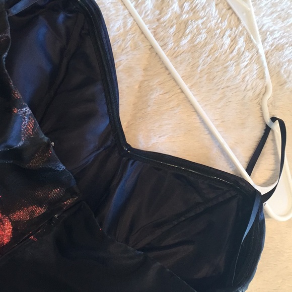 Windsor Prom Dress - Picture 5 of 6